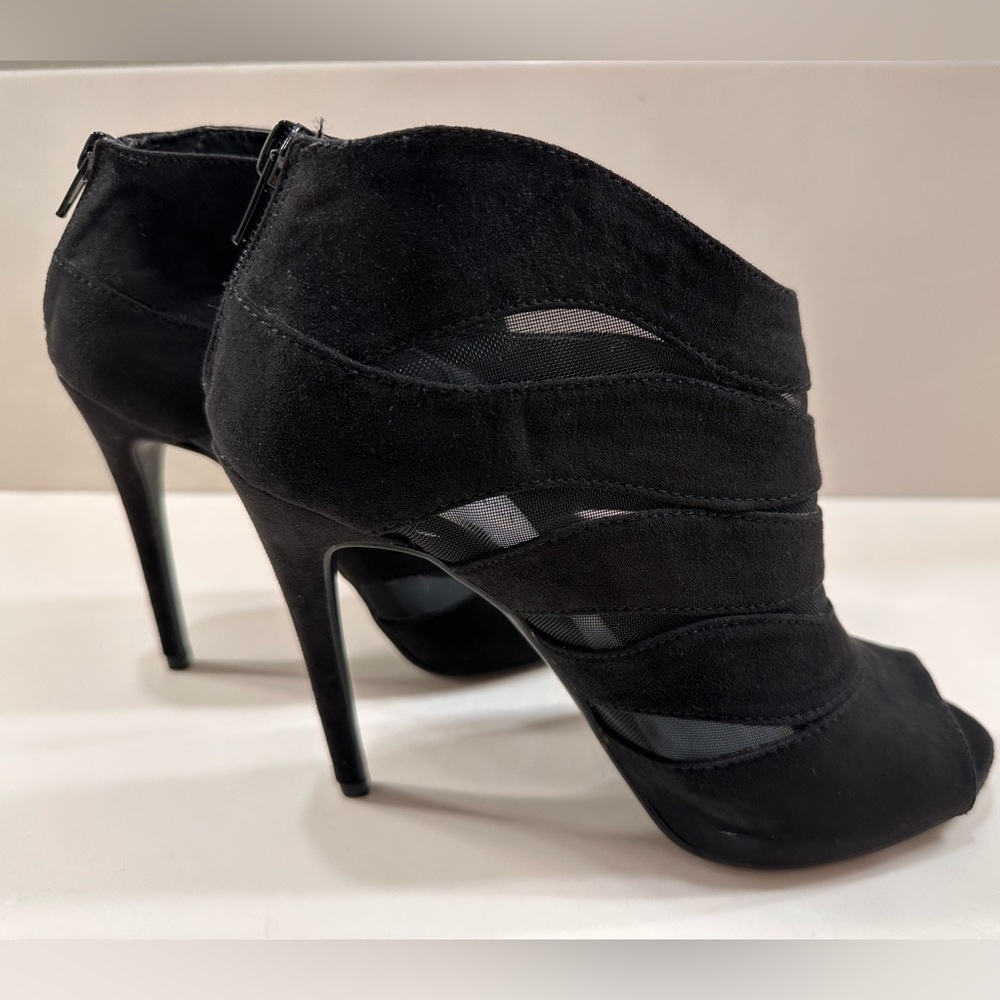 Nine West Black booties